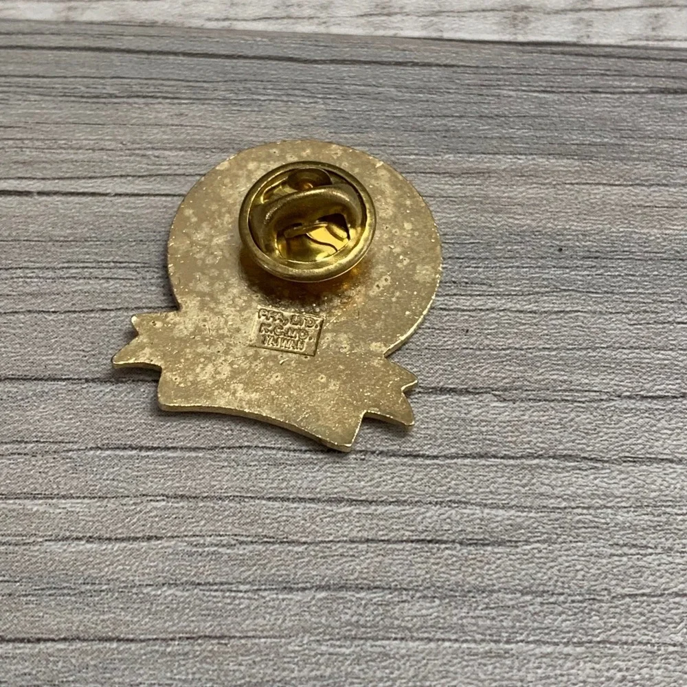 Vintage Jefferson Jr High School Pride Enamel Lapel Pin Mascot Gold Tone PFA LTD